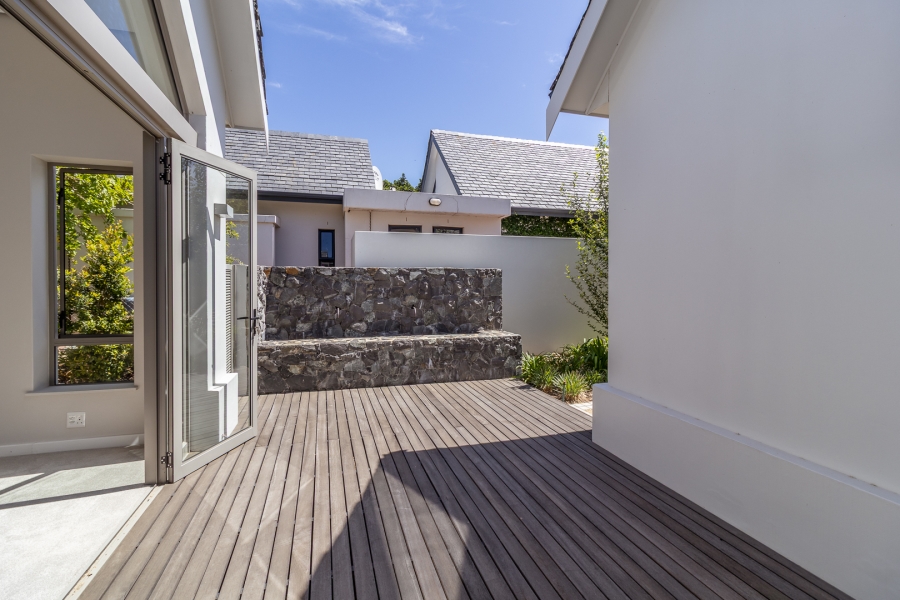 4 Bedroom Property for Sale in Pearl Valley at Val de Vie Western Cape